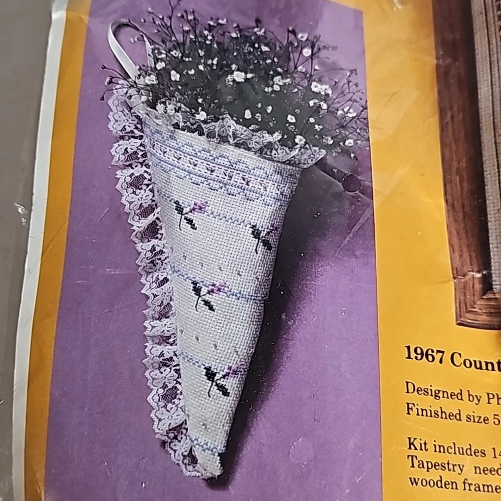 The Creative Circle Vintage Kit # 1966 Lilacs & Lace Cornucopia Sealed Kit NEW